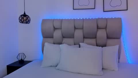 Snapshot of hanna__evans_ chatting on 02.17.26 hanna__evans_ online show from 02.17.26