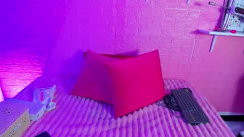  hanna  online show from 11.22.25