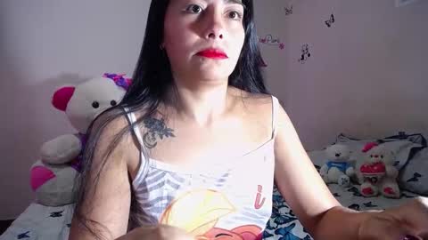 Snapshot of hanna_girl21 chatting on 02.10.26 HANNA online show from 02.10.26