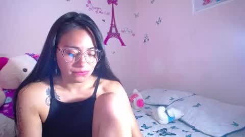 Snapshot of hanna_girl21 chatting on 02.11.26 HANNA online show from 02.11.26