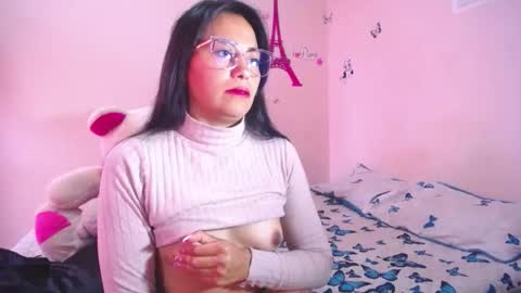 Snapshot of hanna_girl21 chatting on 02.19.26 HANNA online show from 02.19.26