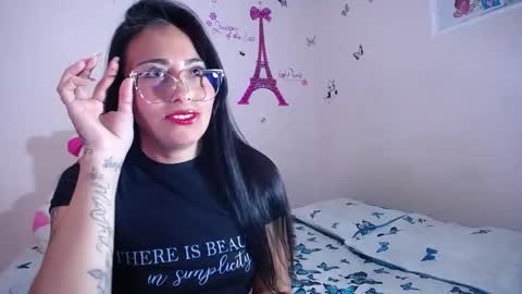 Snapshot of hanna_girl21 chatting on 02.21.26 HANNA online show from 02.21.26