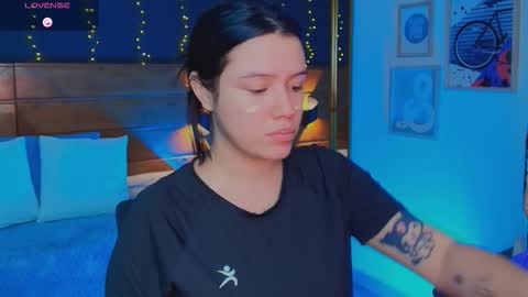 Snapshot of hanna_kimura chatting on 02.11.26 Hanna online show from 02.11.26