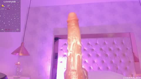 Hanna Lee online show from 01.22.25