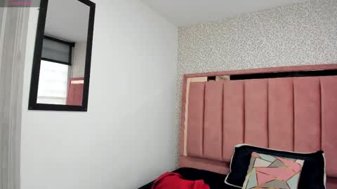  H A N N A  online show from 02.28.26