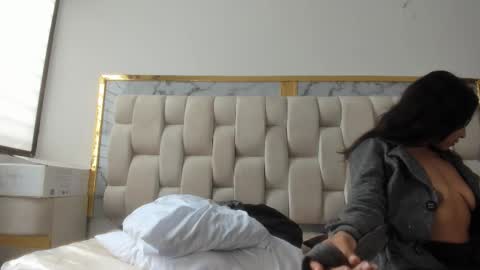 Hanna lens online show from 01.11.26