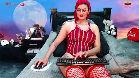 Snapshot of hanna_luna chatting on 01.15.25 Hanna online show from 01.15.25