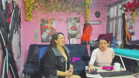 Snapshot of hanna_mature01 chatting on 05.20.26 Hanna online show from 05.20.26