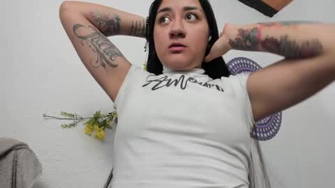 Camila online show from 02.04.25