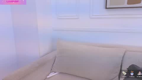 HANNA SOFIA online show from 05.15.26