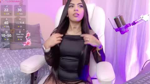 Hanna  online show from 04.15.26