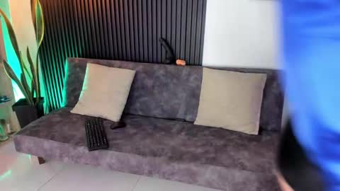 Sara online show from 09.13.25