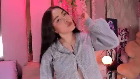 Snapshot of hannacollins_2 chatting on 02.22.26 hannacollins_2 online show from 02.22.26