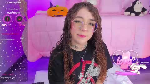 hannacutegod online show from 10.25.25