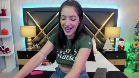 HannaDawsons online show from 12.30.24