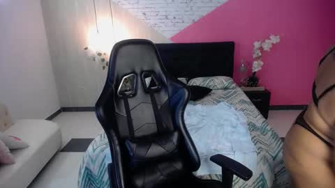 Hannah  online show from 10.17.25