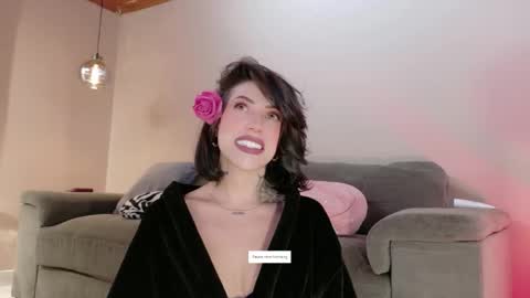 Hannah  online show from 04.20.26