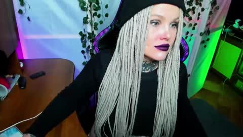 Hannah online show from 11.20.25