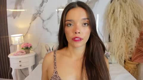 Hannahill69 online show from 04.14.26