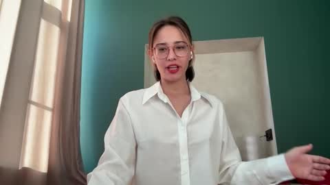 hannahinto online show from 03.17.26