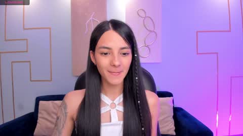 Snapshot of hannahjamesx chatting on 12.20.24 HANNAH J online show from 12.20.24