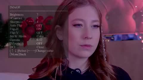 Snapshot of hannahmonttana chatting on 12.22.25 Pearl online show from 12.22.25