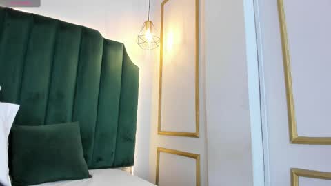 HannaPaola online show from 03.12.25