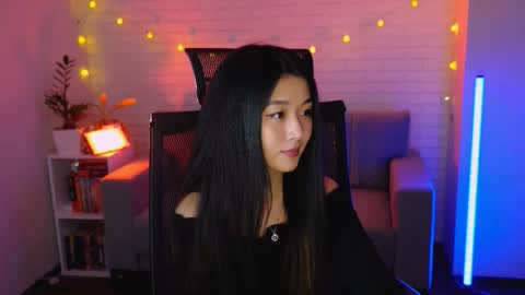 hannarosie online show from 11.21.25