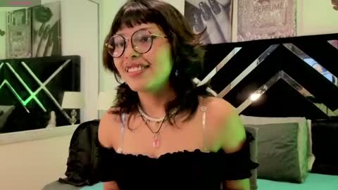 hannita_01 online show from 06.02.26