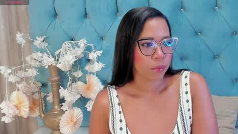   online show from 12.04.24