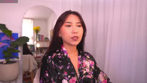 Mizi online show from 01.07.25