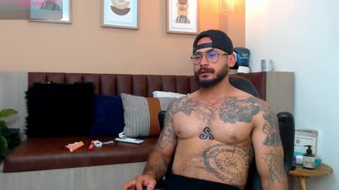 hanz_col online show from 03.10.25