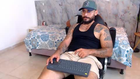 hanz_col online show from 11.22.25