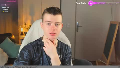 happydeimos online show from 11.24.25