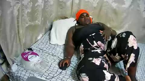 happysonia online show from 02.14.26