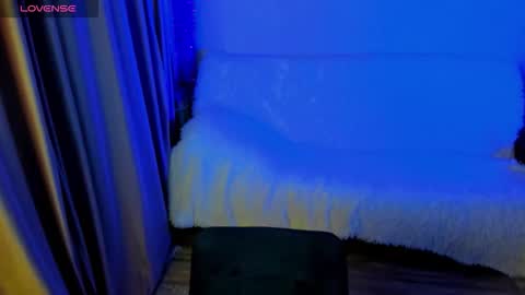 Snapshot of happystephanie chatting on 01.05.26 Stephanie online show from 01.05.26