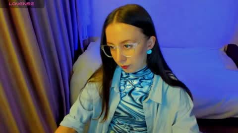 Stephanie online show from 04.15.26