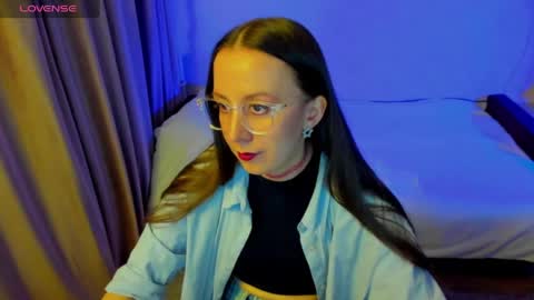 Stephanie online show from 04.16.26