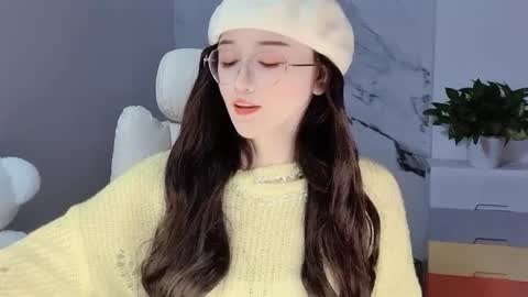 Snapshot of happysweetie168 chatting on 12.06.24 Daisy online show from 12.06.24