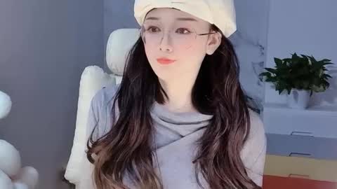 Snapshot of happysweetie168 chatting on 12.09.24 Daisy online show from 12.09.24