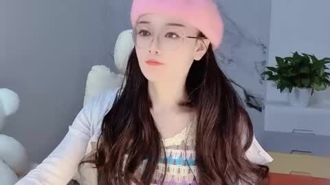 Snapshot of happysweetie168 chatting on 12.10.24 Daisy online show from 12.10.24