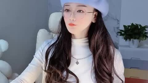 Snapshot of happysweetie168 chatting on 12.11.24 Daisy online show from 12.11.24