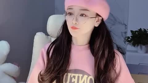 Snapshot of happysweetie168 chatting on 12.15.24 Daisy online show from 12.15.24