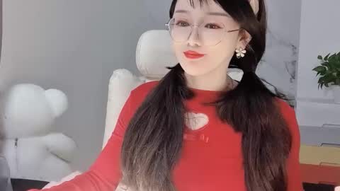 Snapshot of happysweetie168 chatting on 02.05.25 Daisy online show from 02.05.25