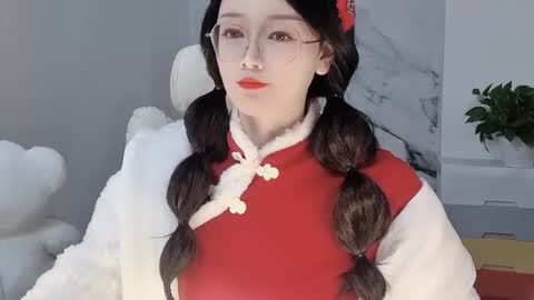 Snapshot of happysweetie168 chatting on 02.08.25 Daisy online show from 02.08.25