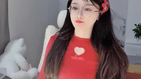 Snapshot of happysweetie168 chatting on 02.13.25 Daisy online show from 02.13.25