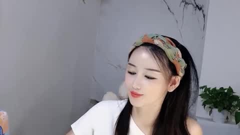 Snapshot of happysweetie168 chatting on 09.11.25 Daisy online show from 09.11.25