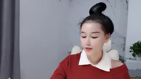 Snapshot of happysweetie168 chatting on 12.14.25 Daisy online show from 12.14.25