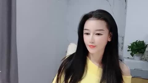 Snapshot of happysweetie168 chatting on 12.17.25 Daisy online show from 12.17.25