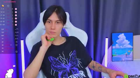 Mark online show from 01.15.26